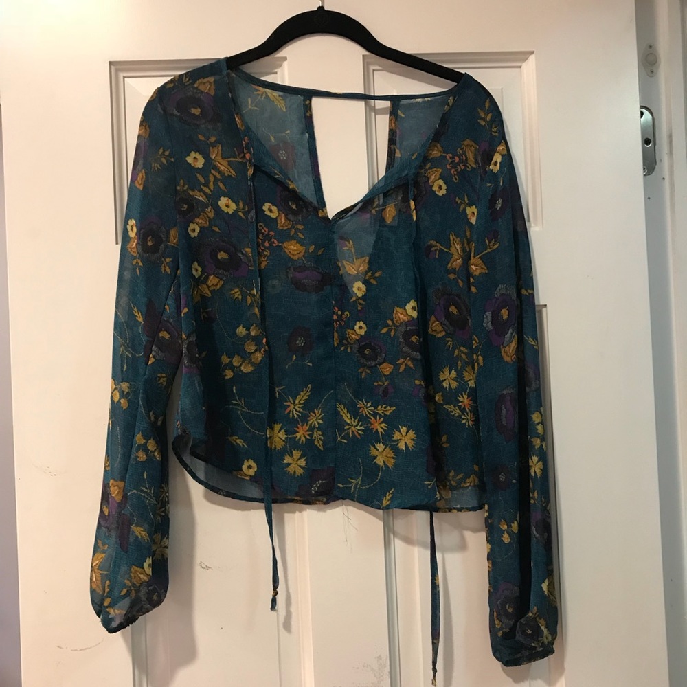 Flower Long Sleeve Cropped Shirt